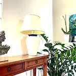 La Mavi - Sleeps 12 - Pool - Concierge Villa